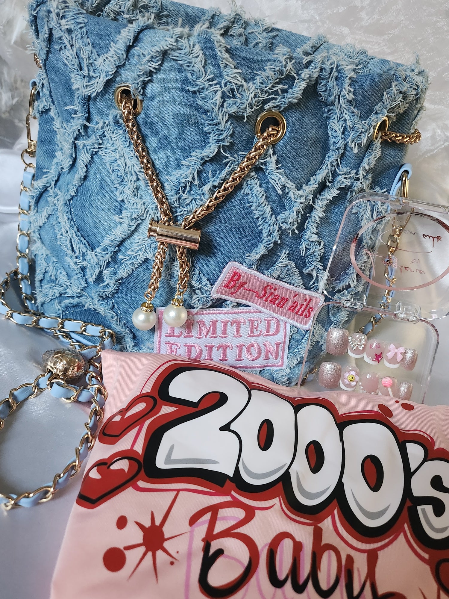 ÉDITION LIMITÉE Y2K VIBES nails by SIAN’AILS 😎🔥💅🏼