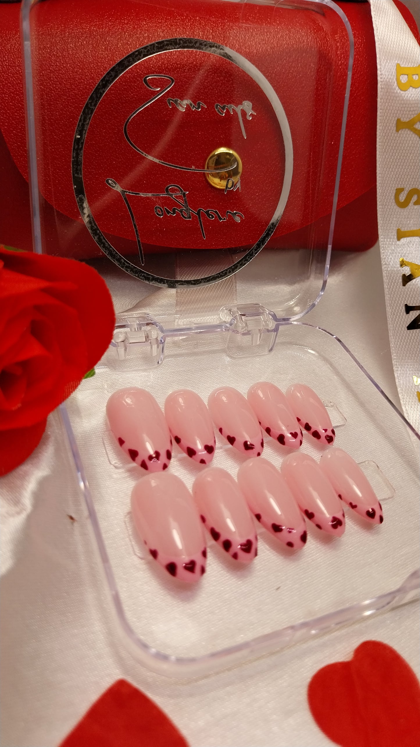 "Romance On Fire 💖🔥"