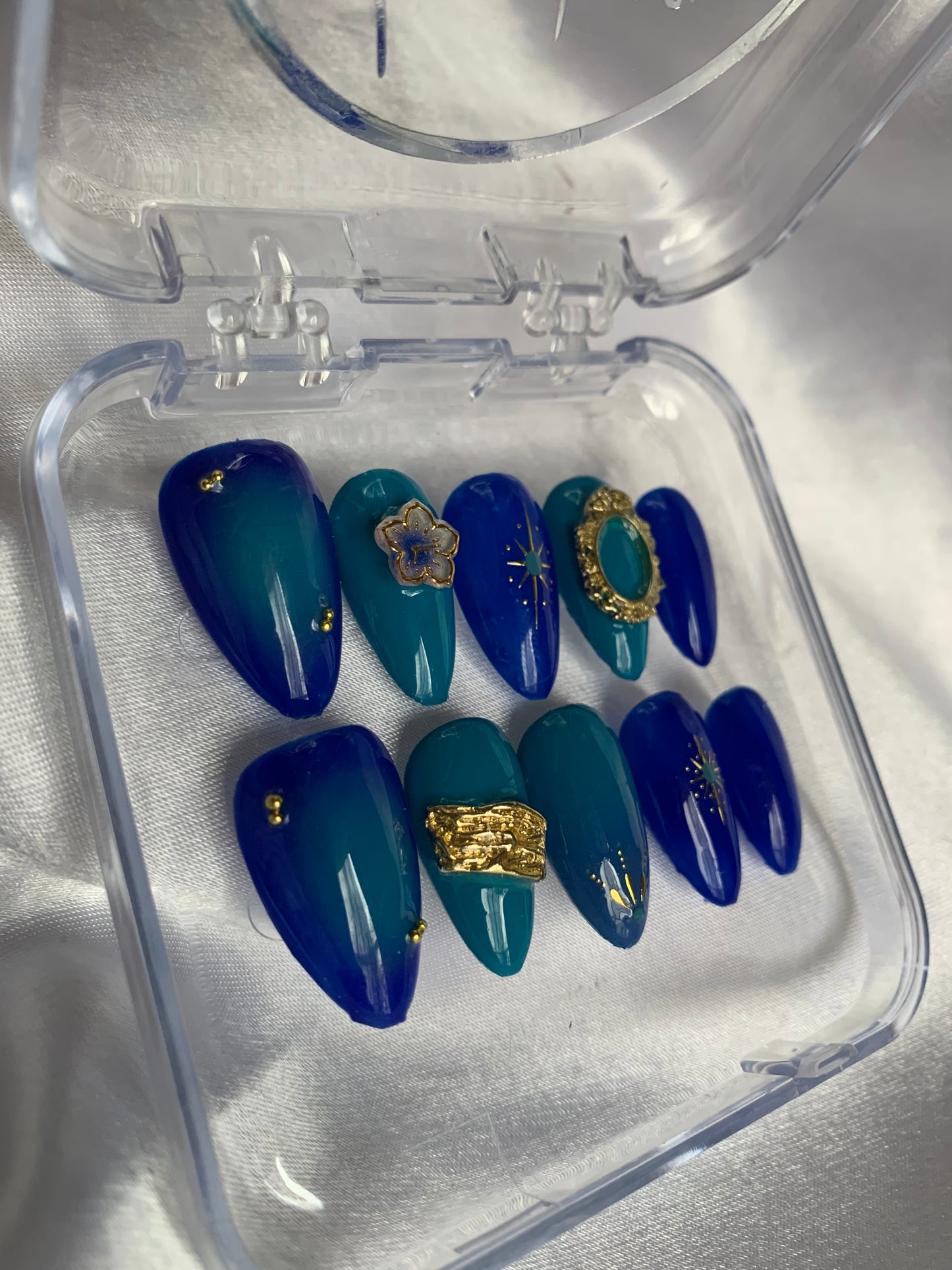 Blue mood 🦋