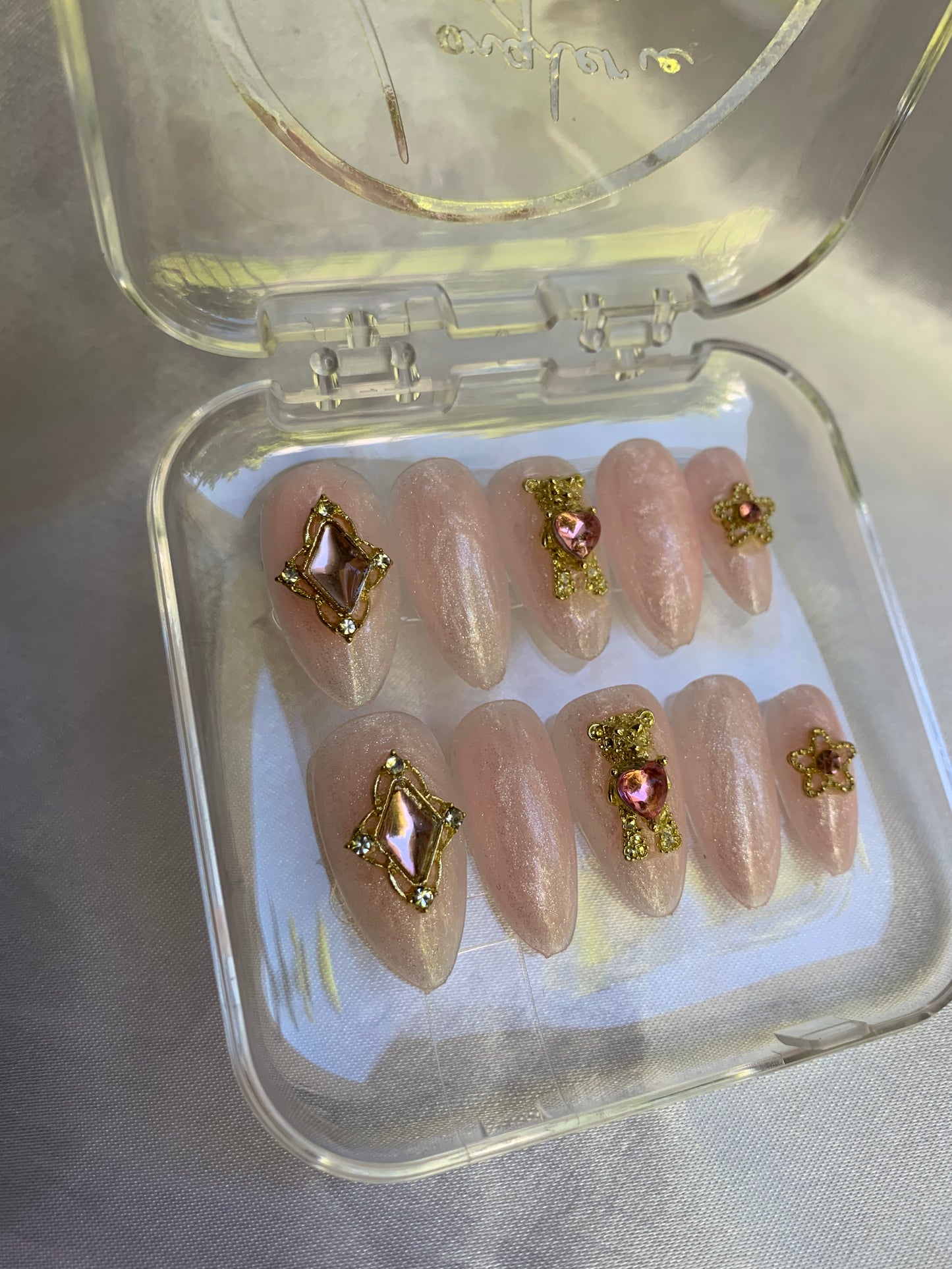 Jewel nails✨🌸