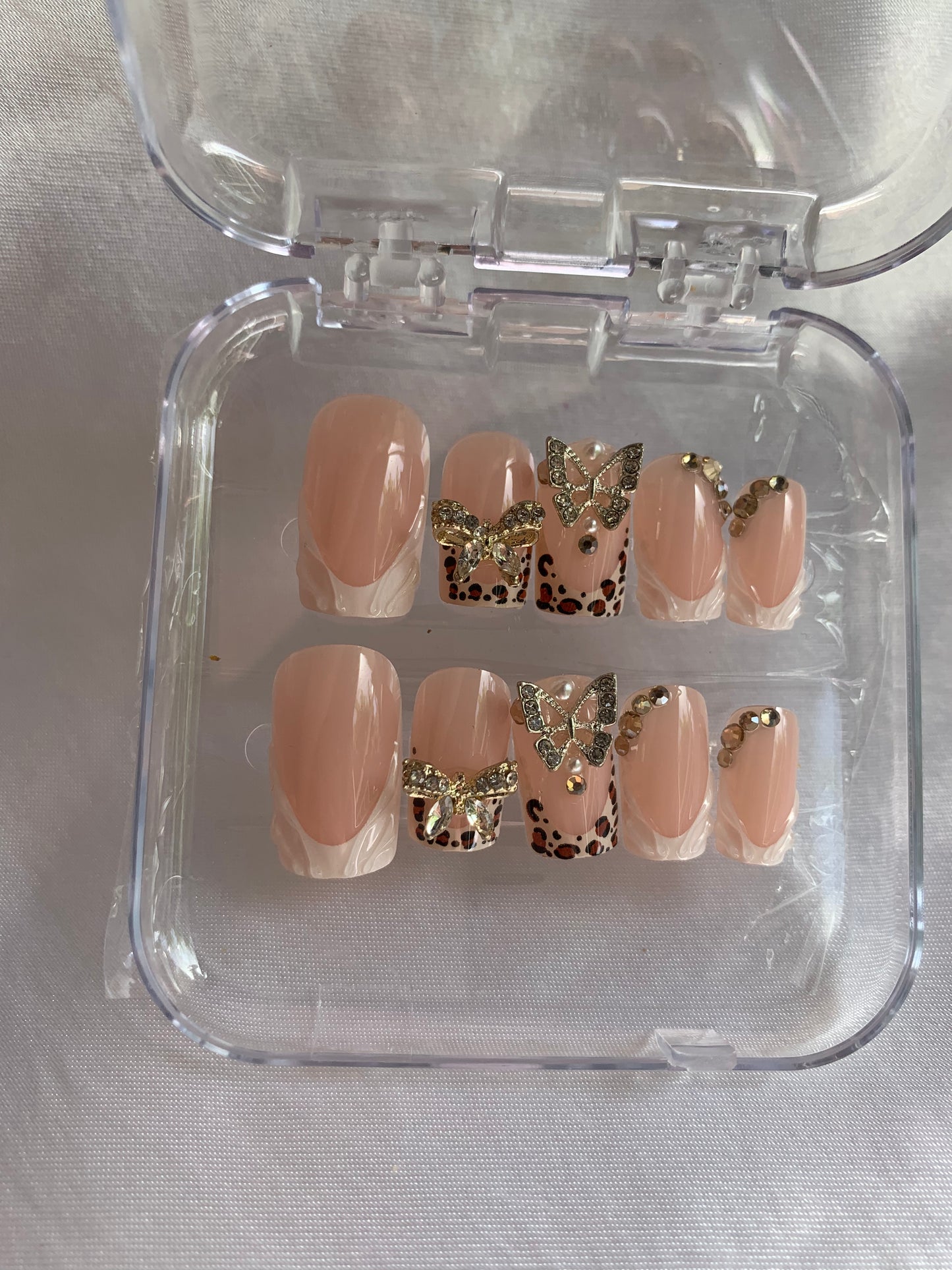 Jewel nails 💅✨