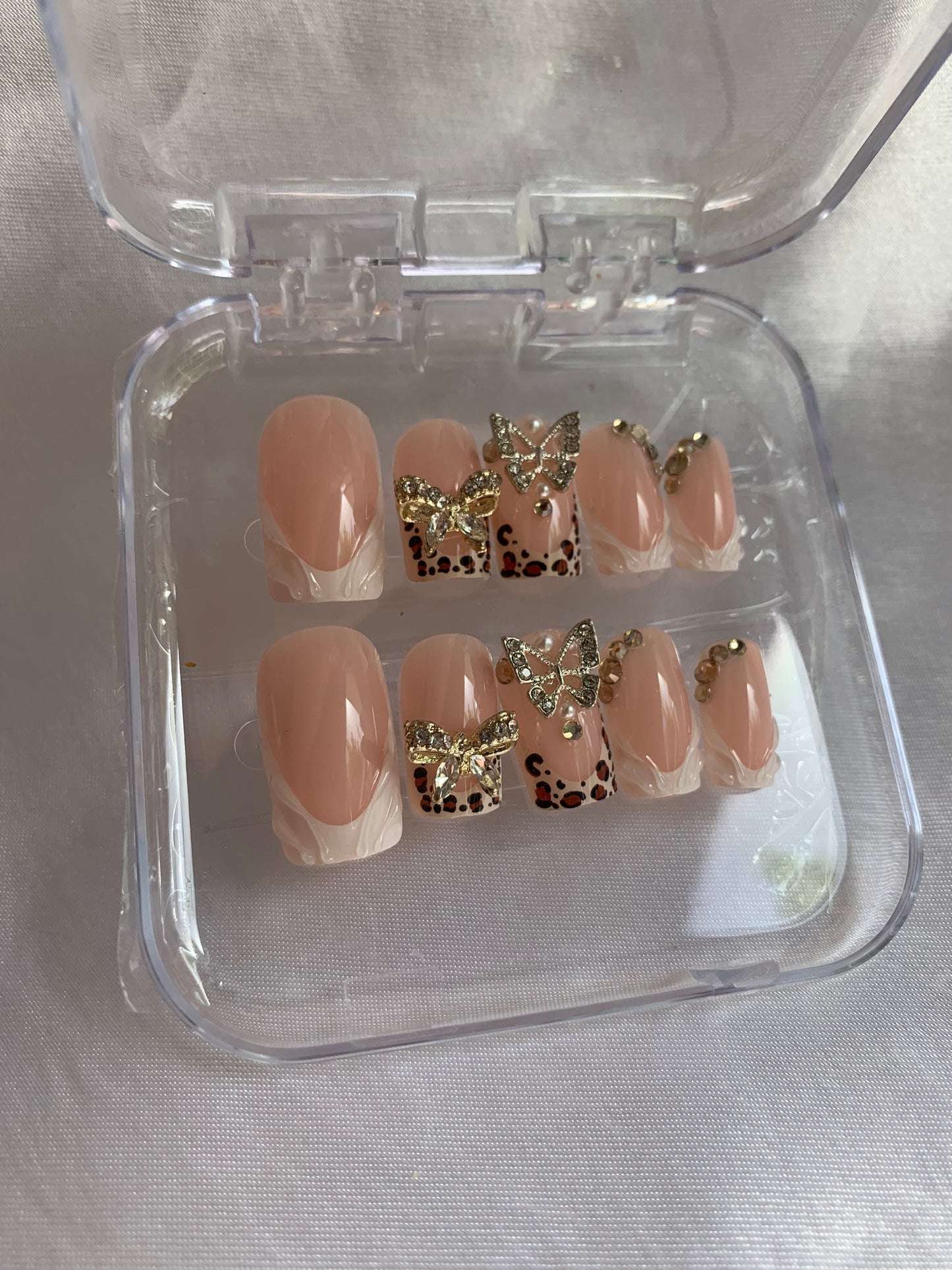 Jewel nails 💅✨