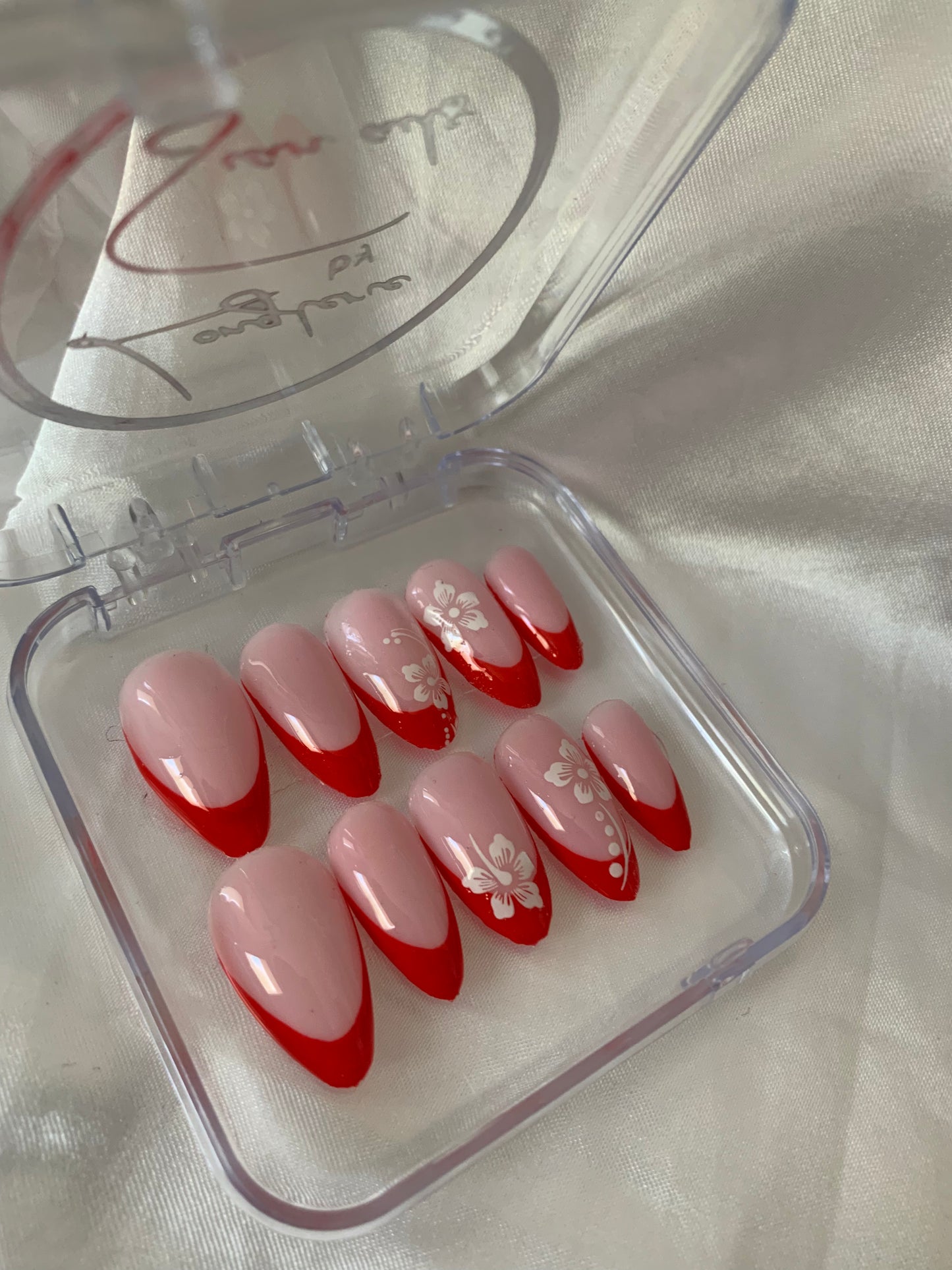 Red nails
