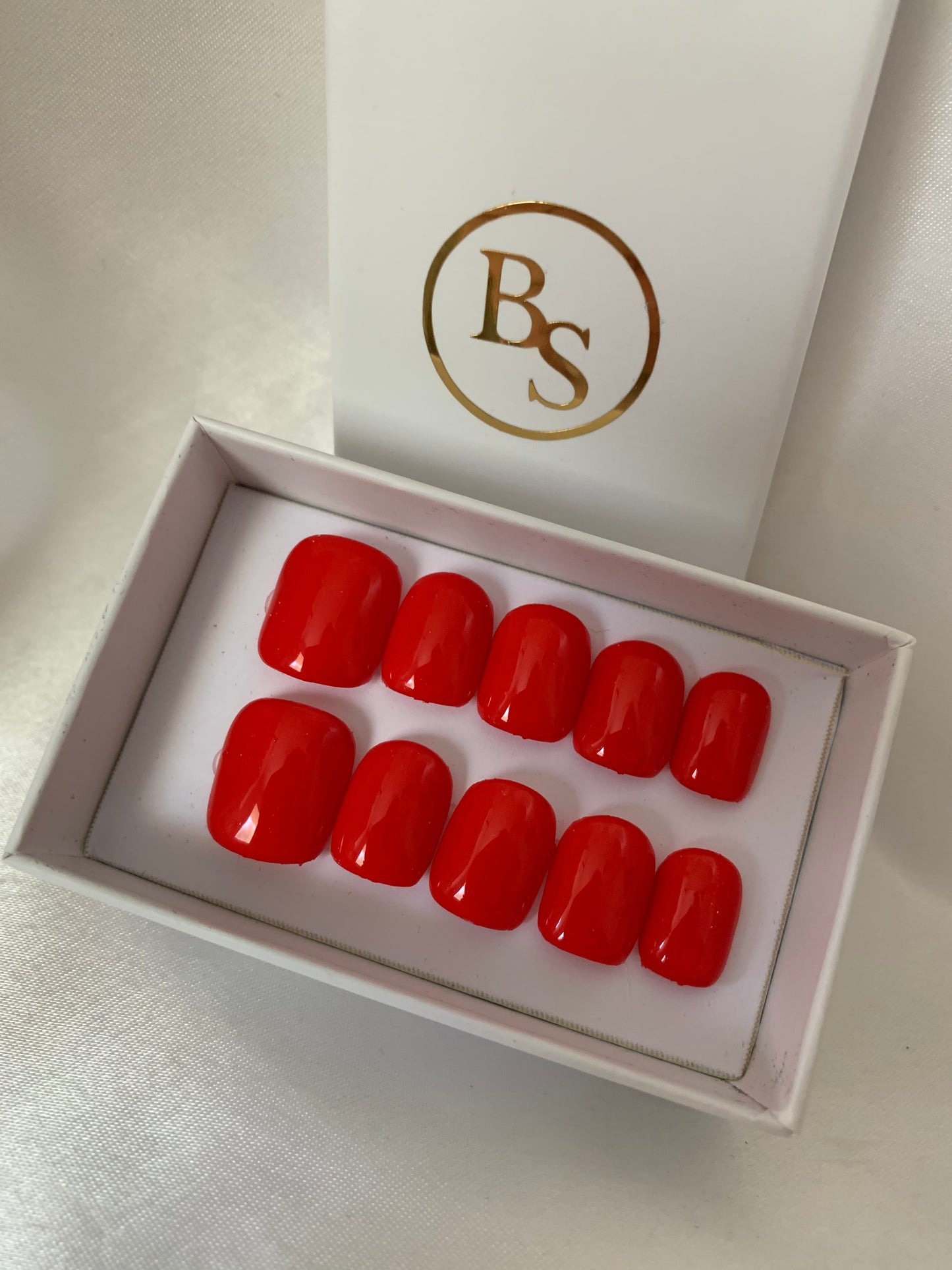 Red nails