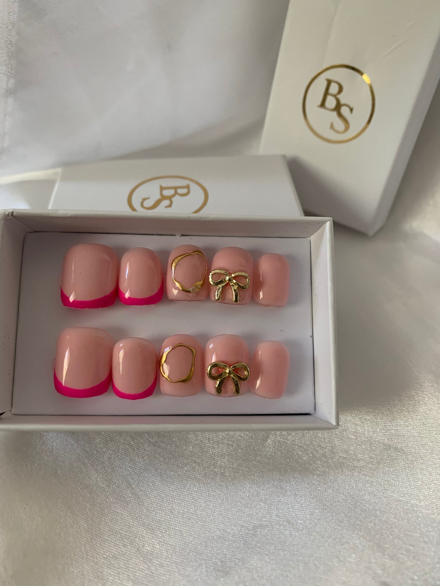 Cuty nails