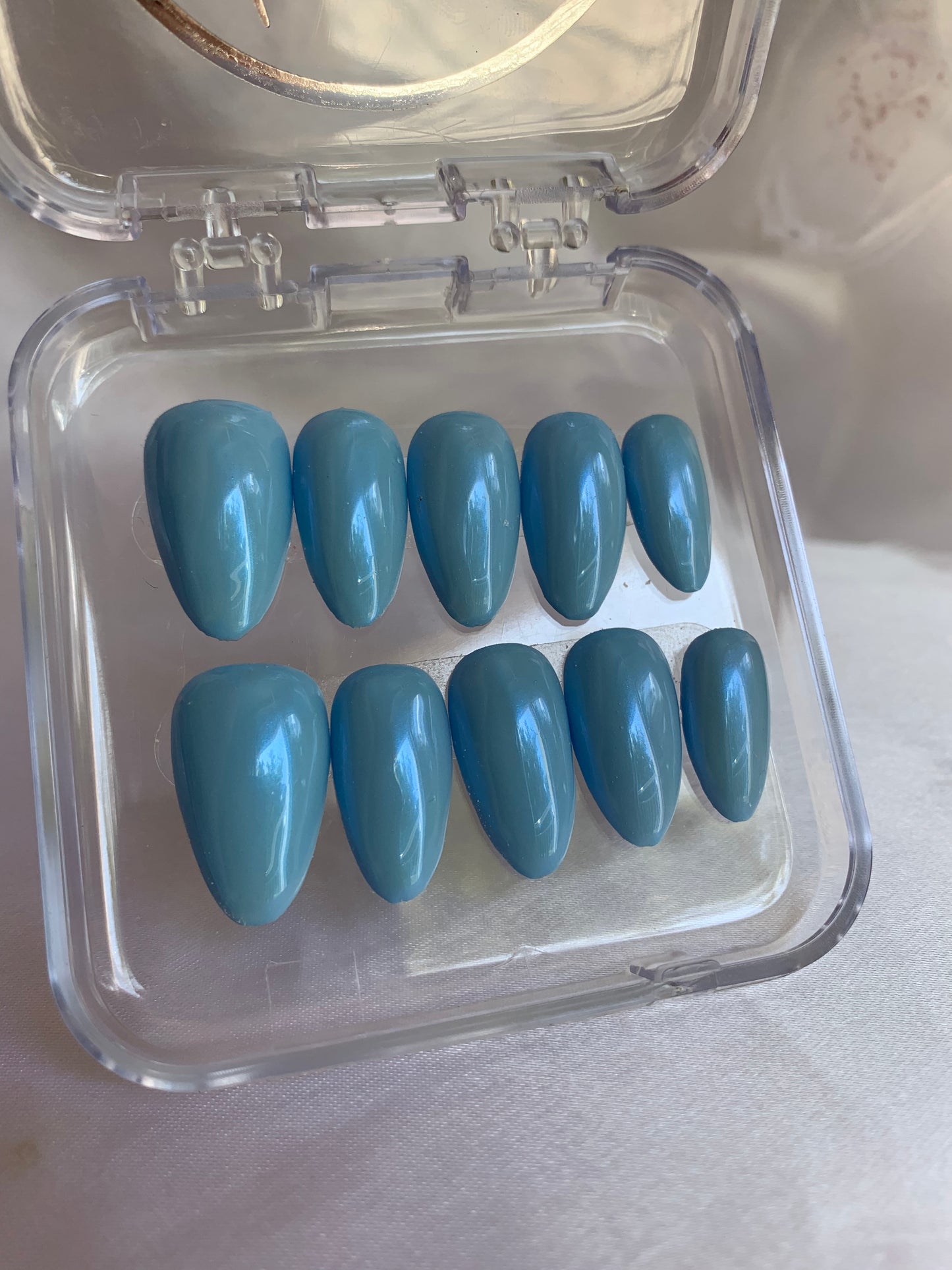 Blue miror
