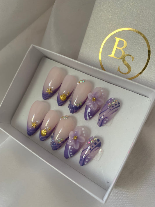 Violet nails