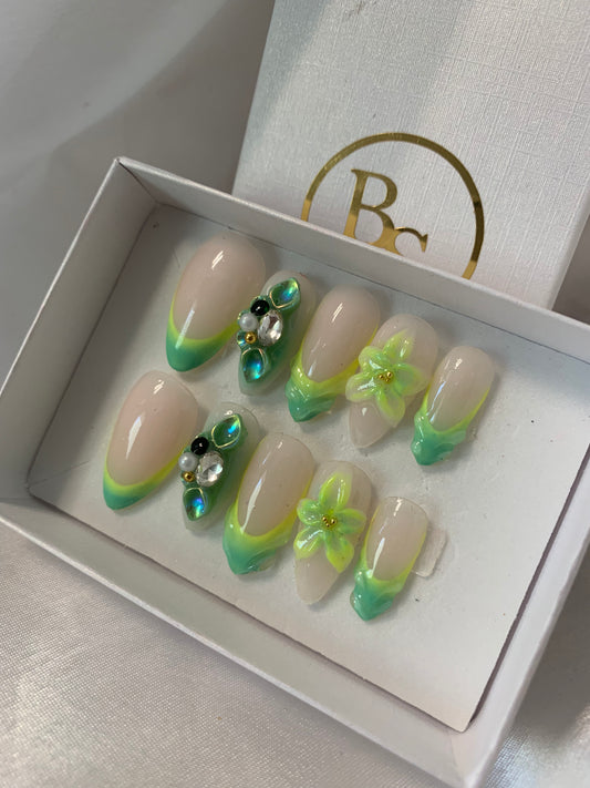 Dual fluo nails