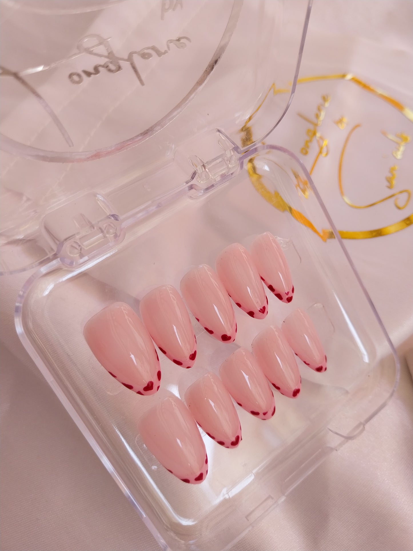 "Romance On Fire 💖🔥"