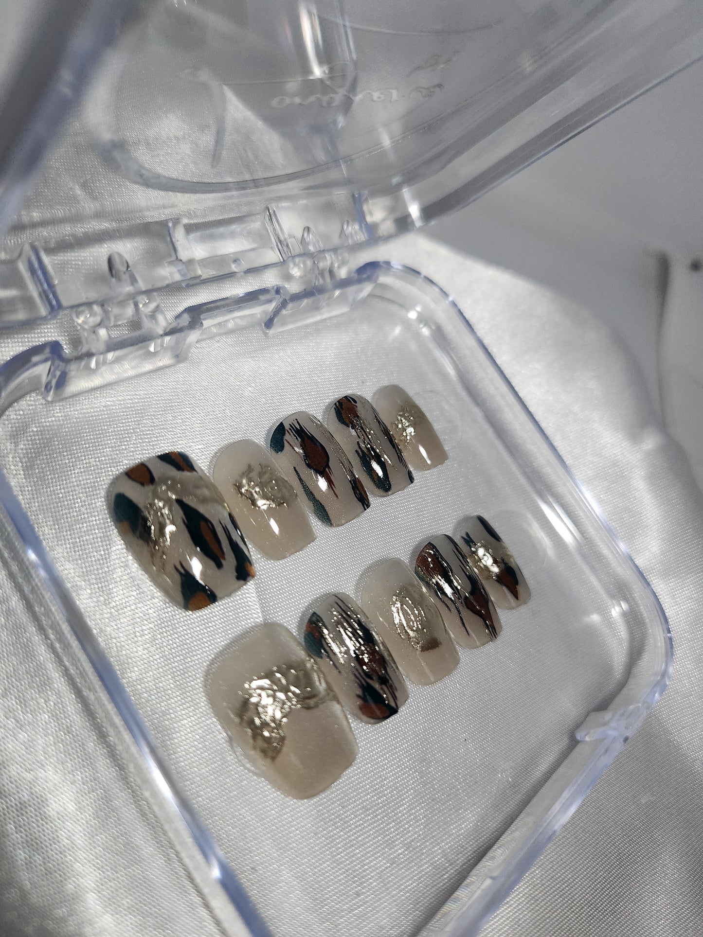 🐆🤍 Quiet Luxury Wild