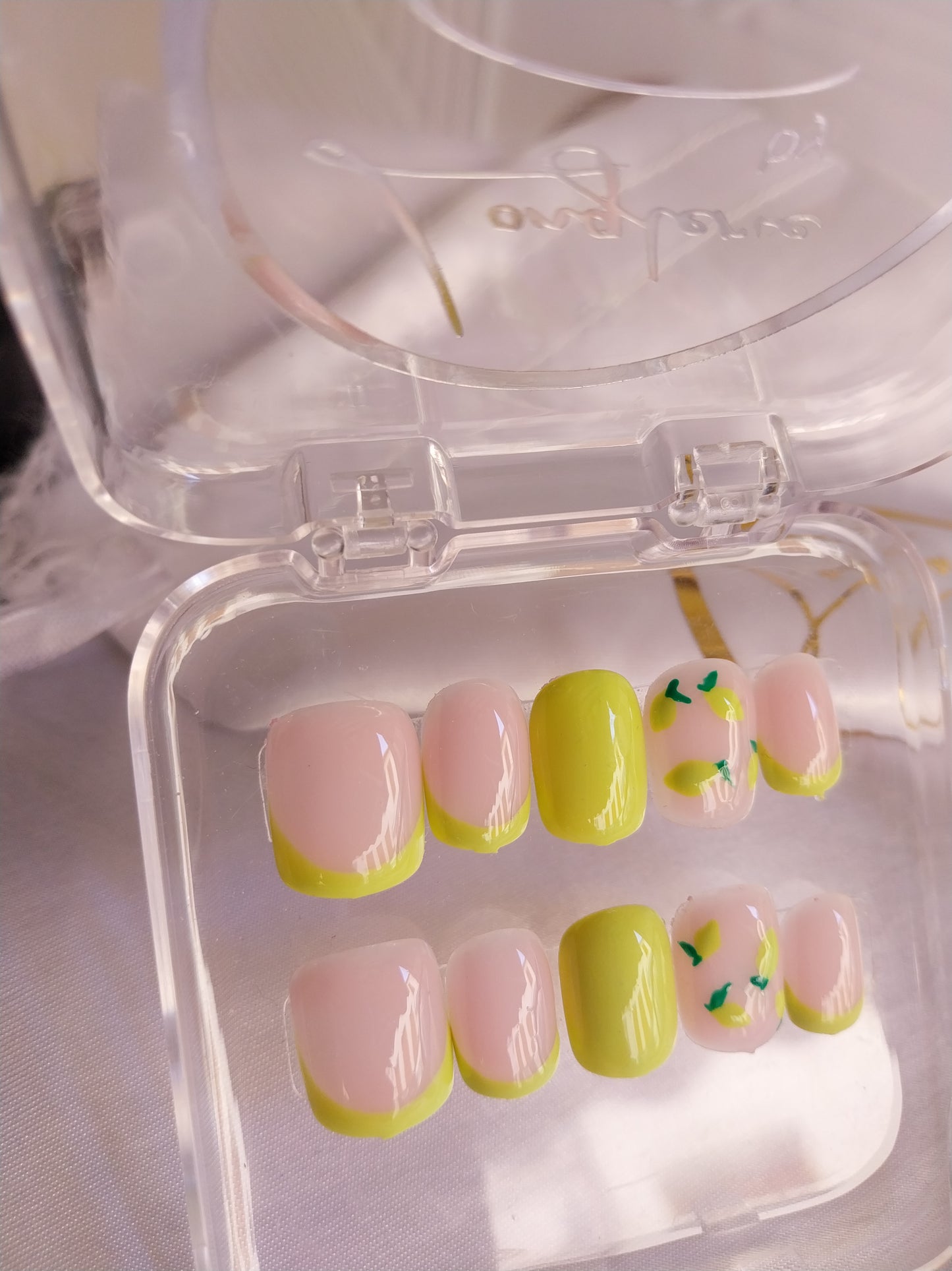 Lemon Juice : Un shot de fun dans ta journée !" 🍋☀️