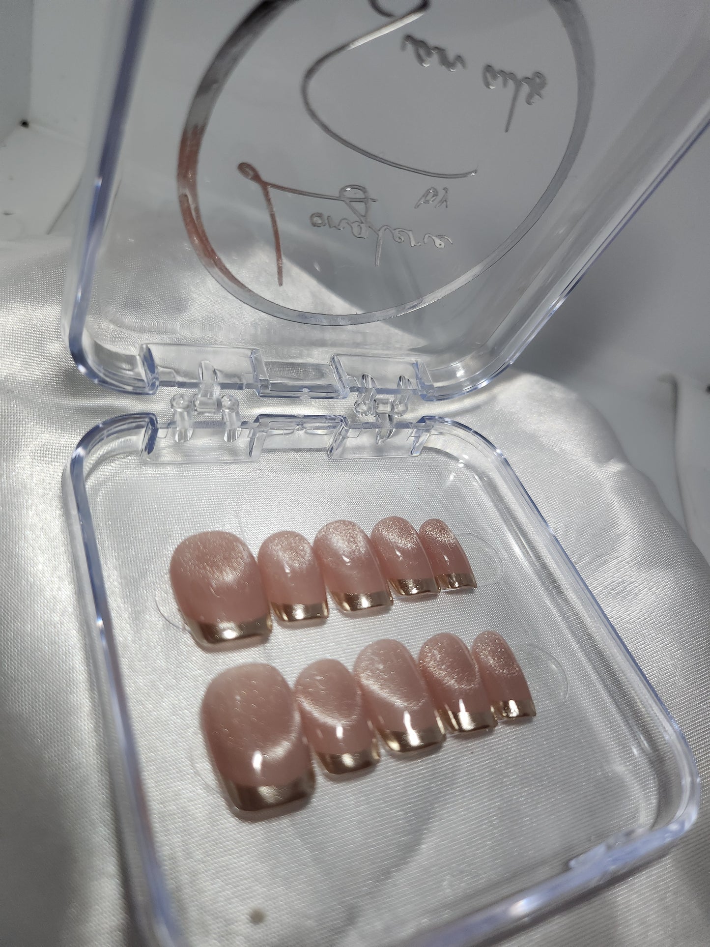 🌸✨ Soft Date Glow