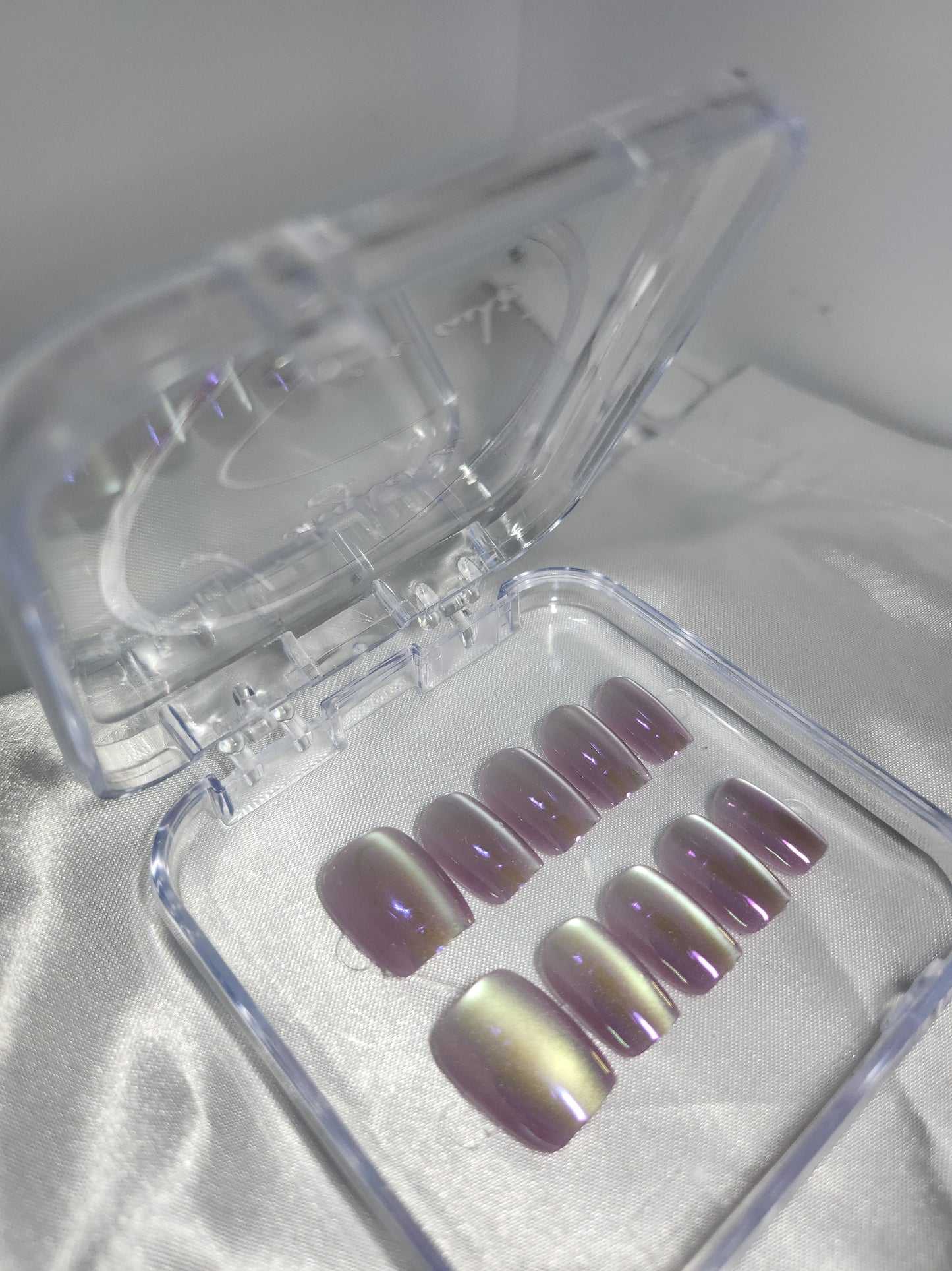 Holographic mood 🌈