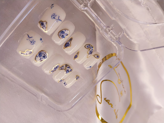 Éclat de porcelaine 🏮💙