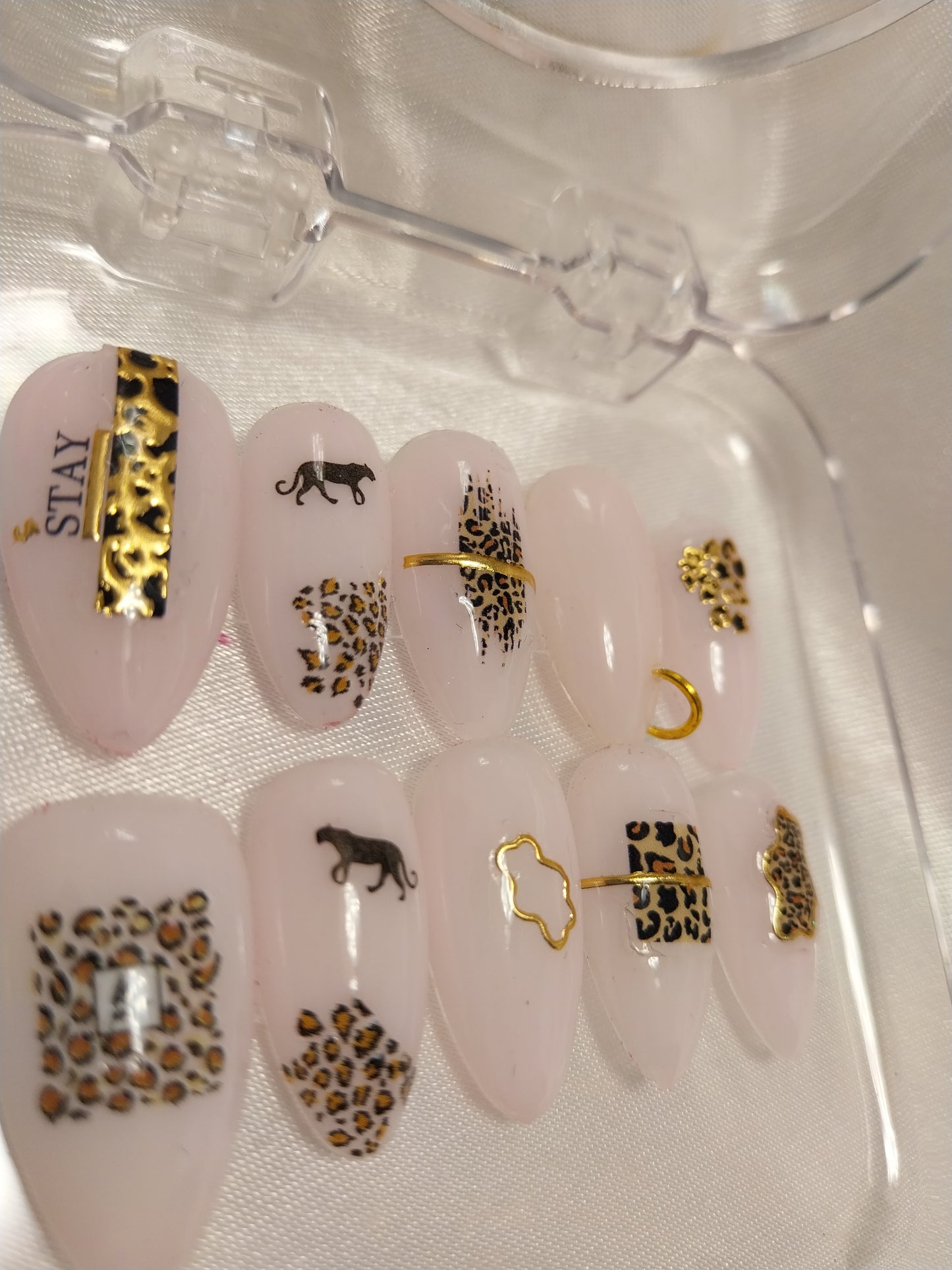 Savage Beauty 🐆💅🏼🕶