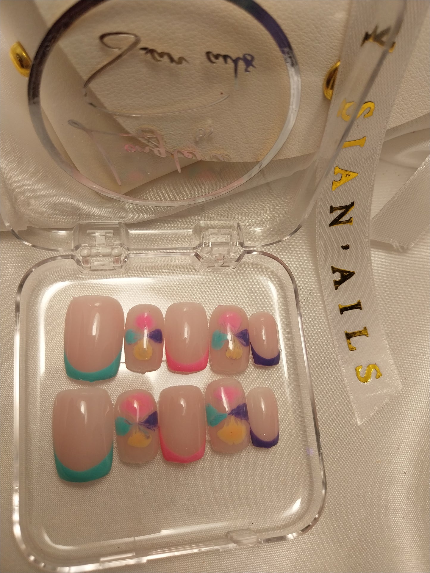 ⚡️Flashback en mode bad bitch 80’s" ⚡💋💄