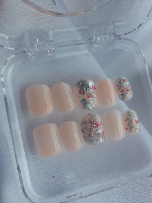 Kit Nude Blossom Silver – Fleur & Feuille Argentée 🌿✨🌸