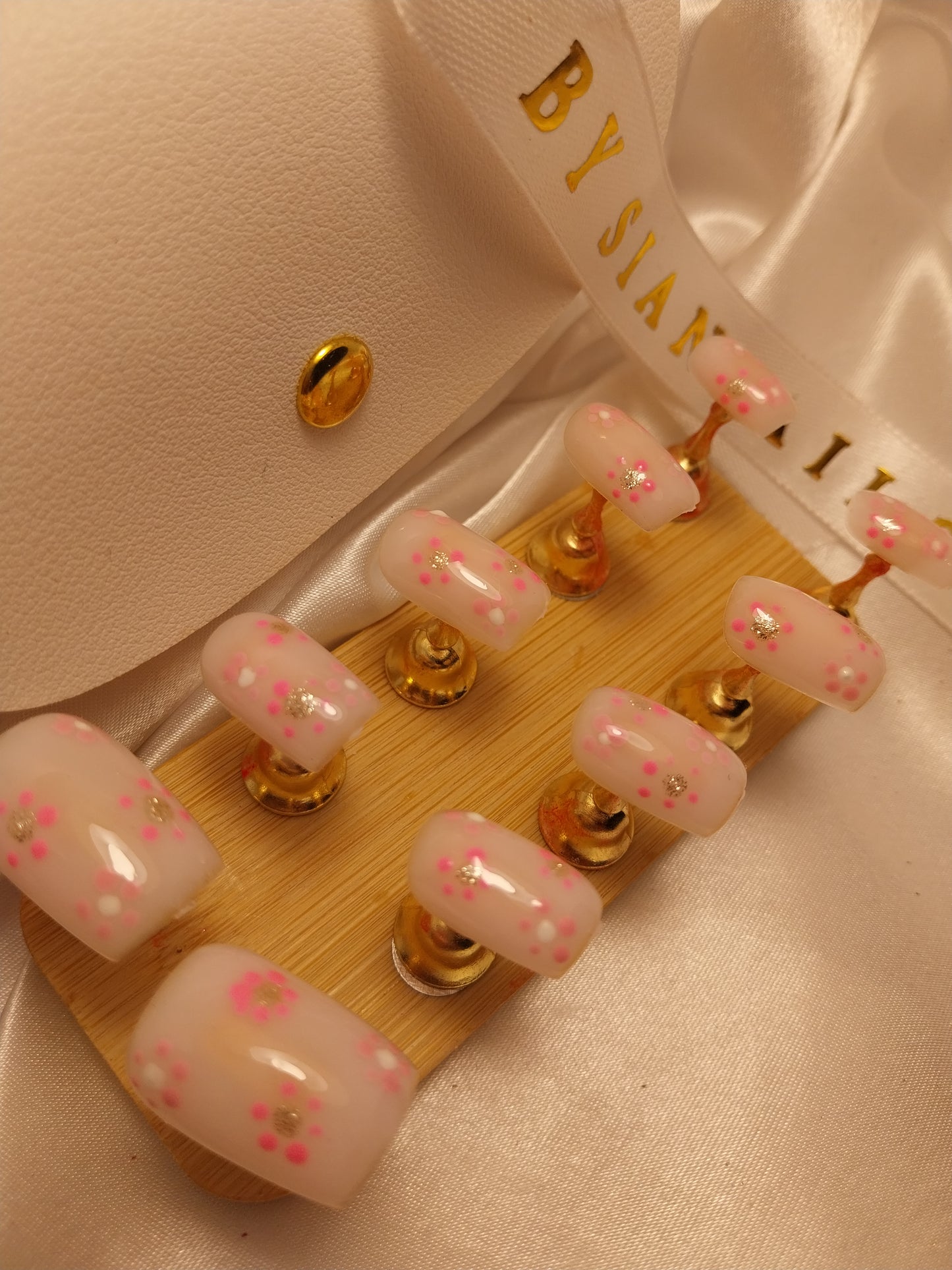 Kit ongle en gel réutilisable