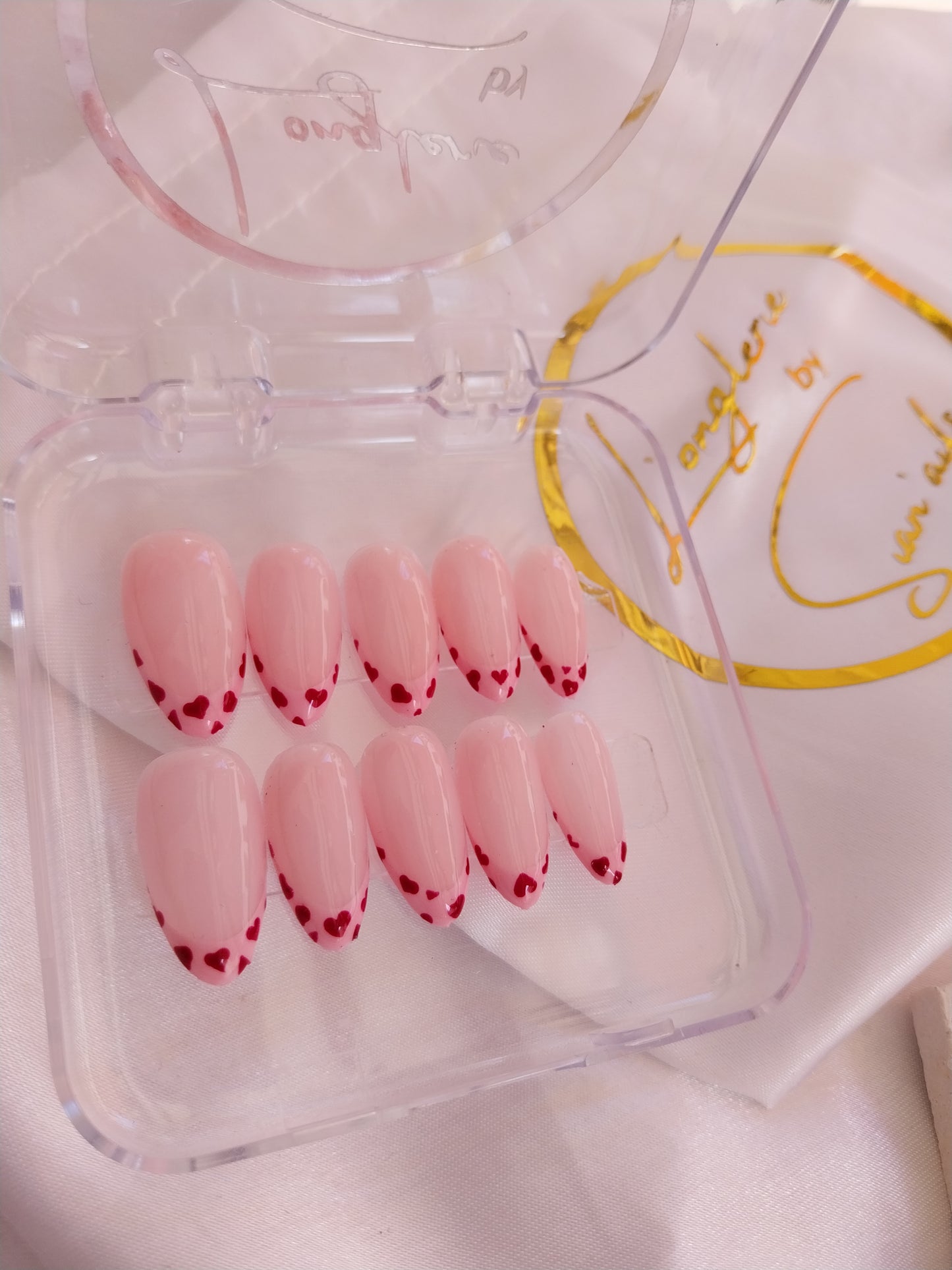 "Romance On Fire 💖🔥"