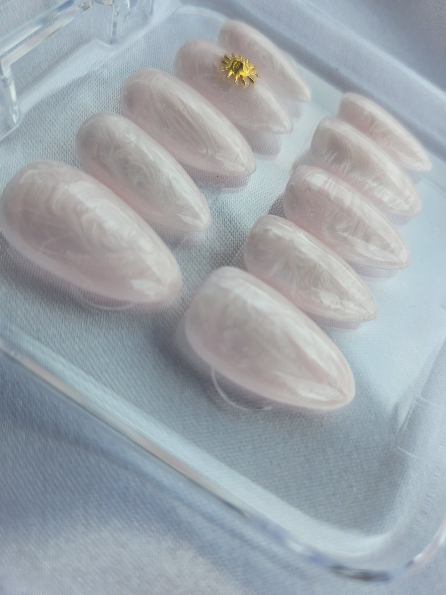 Sunshine Glow • Pink Pearl & Gold ☀️🌸✨